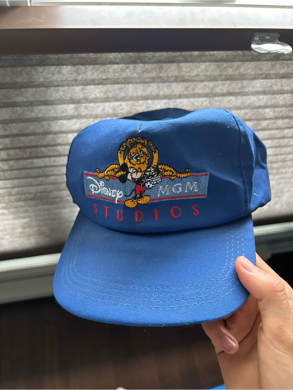 Vinage 1987 Walt Disney MGM Studios Snapback Hat Cap Mickey Mouse